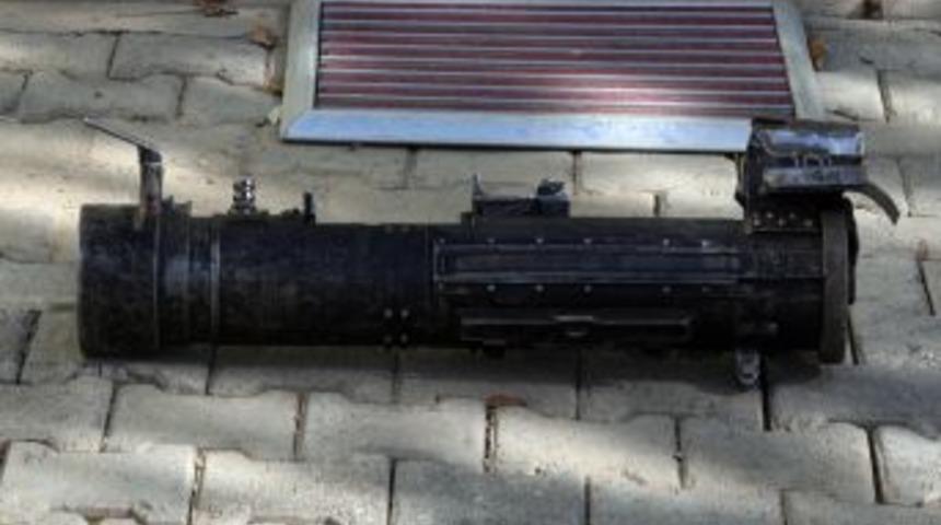 Hakkari'de Ter&ouml;r &Ouml;rg&uuml;t&uuml;ne Ait &Ccedil;ok Sayıda M&uuml;himmat Bulundu