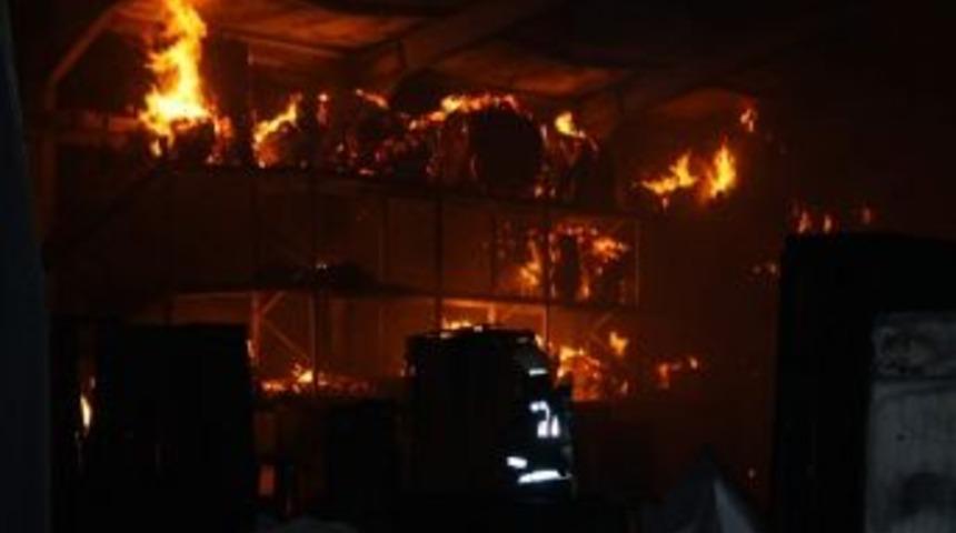 Mobilya Fabrikasında Yangın