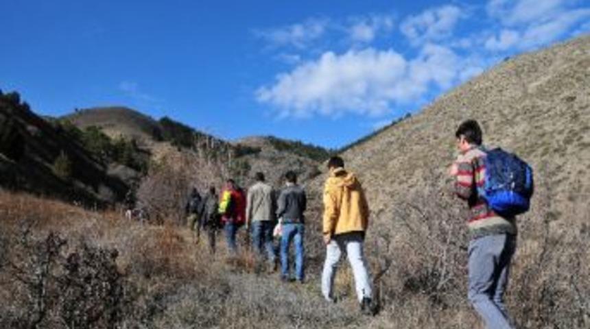 G&uuml;m&uuml;şhane Ve Trabzonlu Dağcılar G&uuml;m&uuml;şhane Dağlarında Y&uuml;r&uuml;d&uuml;