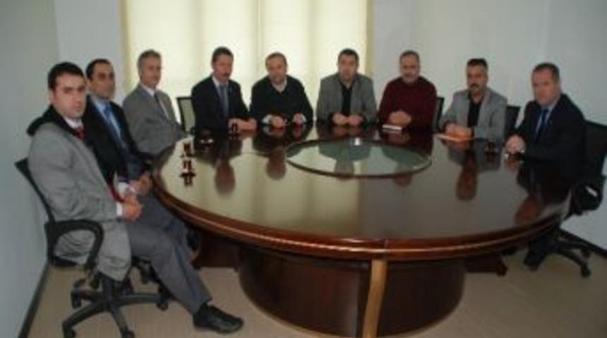 B&uuml;ro Memur - Sen`den Ak Parti &Ccedil;orlu İl&ccedil;e Teşkilatına Ziyaret