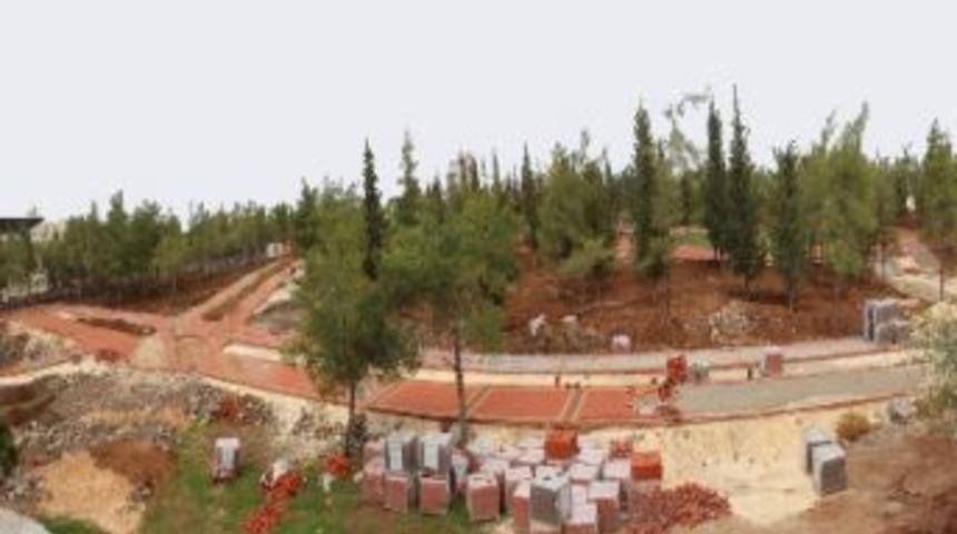 Karataş Şehir Parkı'nda &Ccedil;alışmalar Son Aşamada