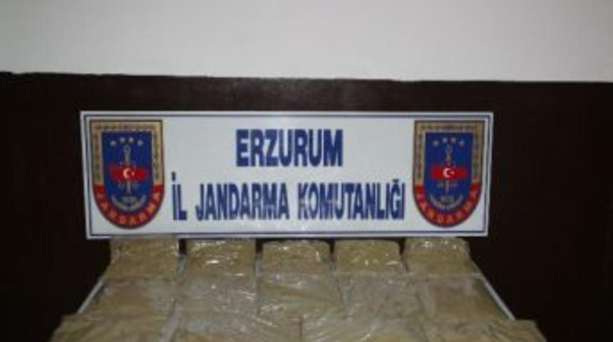 Jandarma&rsquo;dan Esrar Operasyonu