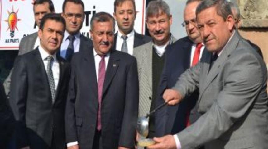Saruhanlı Ak Parti Teşkilatı, Aşure Dağıttı