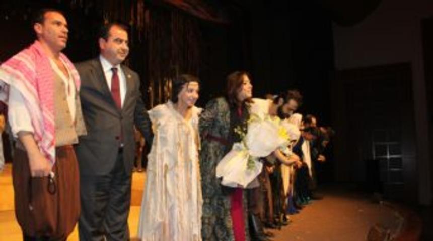 Avukatlar Ah-u Zelha'yı izledi