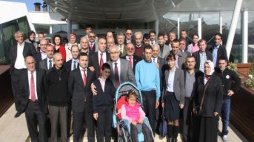 Rize&rsquo;de Engellilerin Yarısına Evde Bakım Hizleti Veriliyor