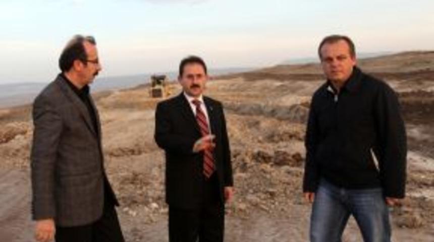 Vali Başk&ouml;y yol yapım &ccedil;alışmasını  inceledi