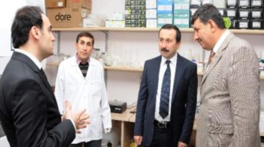 Rekt&ouml;r G&ouml;kbel, Konya Teknokent&rsquo;i Ziyaret Etti