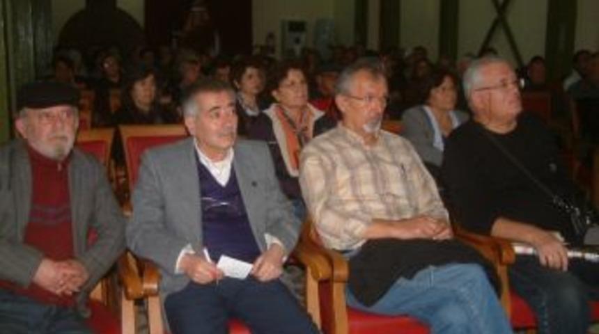 Burhaniye De Emekli Sen Paneline Yoğun İlgi