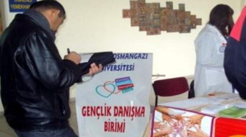 Esog&uuml;'de Aıds Bilgilendirme Etkinlikleri Yapıldı