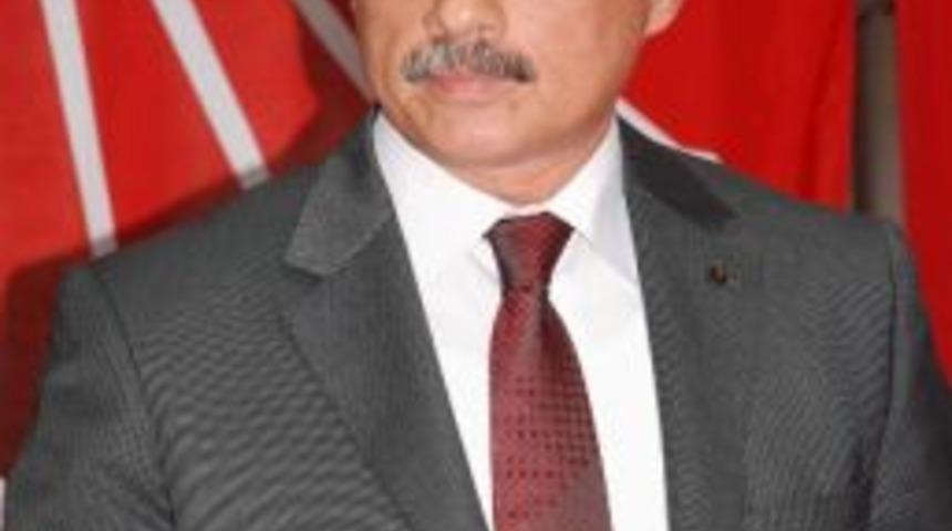 Chp Afyonkarahisar İl Başkanı Yal&ccedil;ın G&ouml;rg&ouml;z&rsquo;den Yeni Kıyafet Y&ouml;netmeliğine Tepki