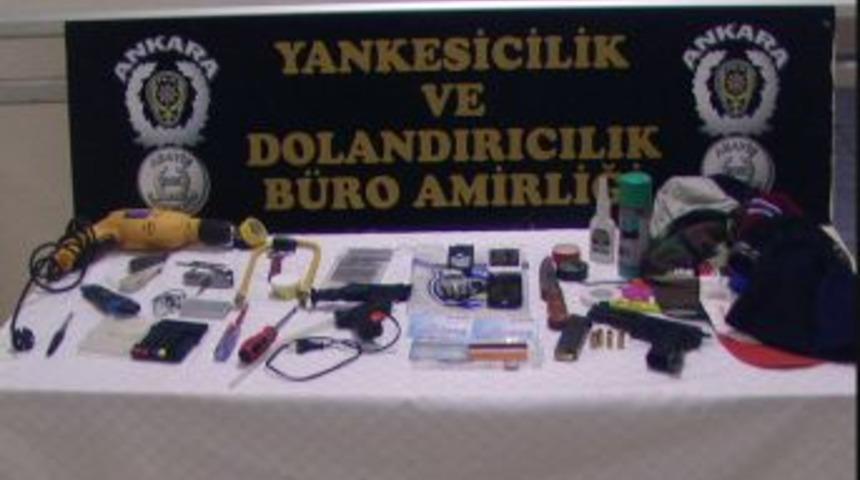 ATM Fareleri 'Papağan' Operasyonuyla Yakalandı