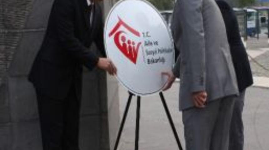 3 Aralık D&uuml;nya &Ouml;z&uuml;rl&uuml;ler G&uuml;n&uuml;