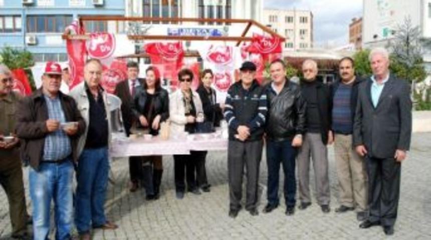 Salihli Dp, Aşure Hayrı Yaptı