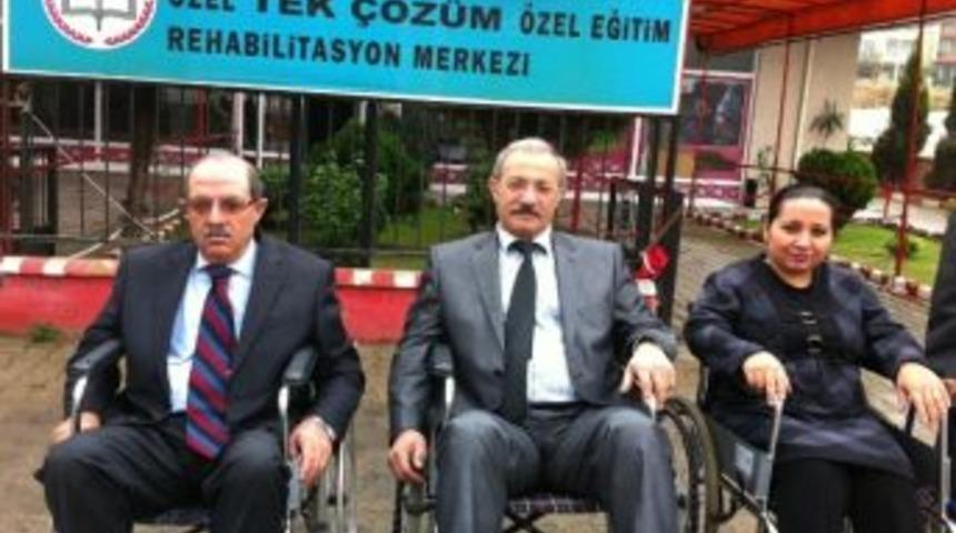 3 Aralık D&uuml;nya Engelliler G&uuml;n&uuml;'nde Engellilerle Empati Kuruldu