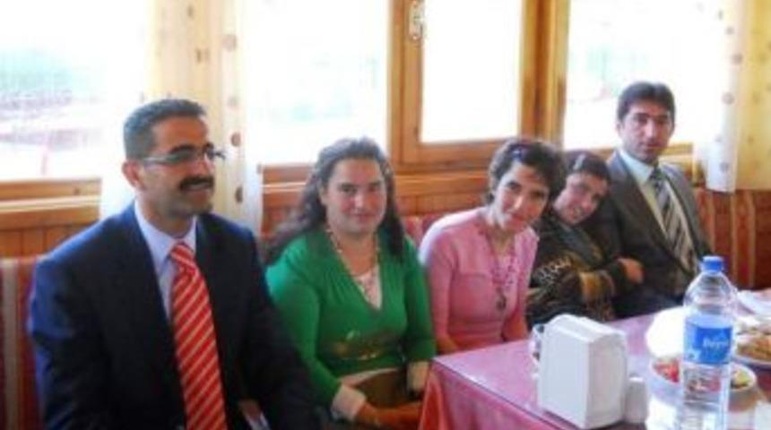 Engellilere Acıyarak Değil Tanımak İ&ccedil;in Onlara Yaklaşalım