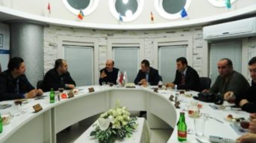 M&uuml;ezzinoğlu&rsquo;ndan Bişder&rsquo;e Ziyaret