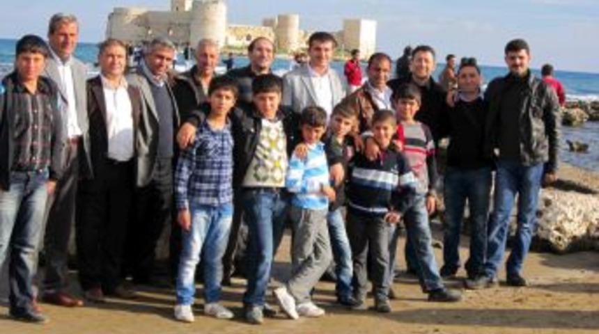 Yıldırımhan Doğu Batı Kardeşliğini Per&ccedil;inledi