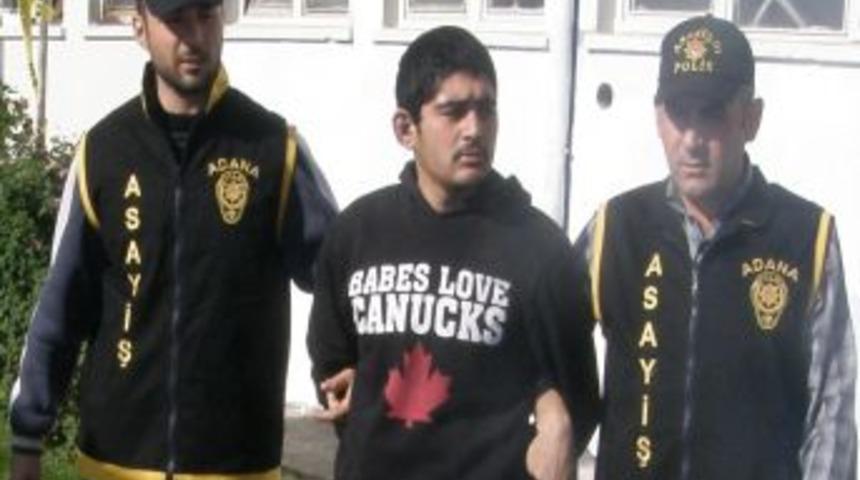 Sohbet Ederken Cep Telefonu &Ccedil;aldı!