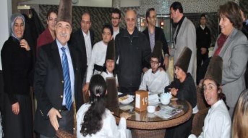 Milletvekilleri Engellilerle Bir Araya Geldi