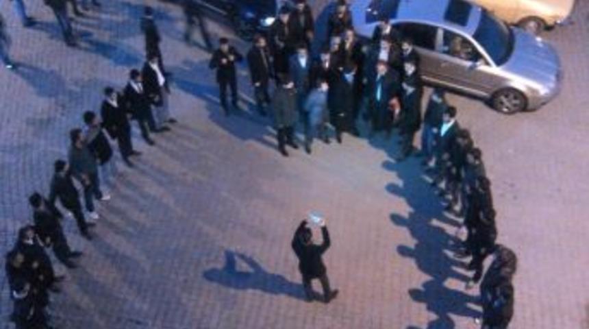 Pasinler &Uuml;lk&uuml; Ocakları&rsquo;nda Bayrak Değişimi