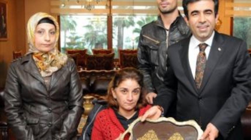 G&uuml;zeloğlu Engellilerle Buluştu