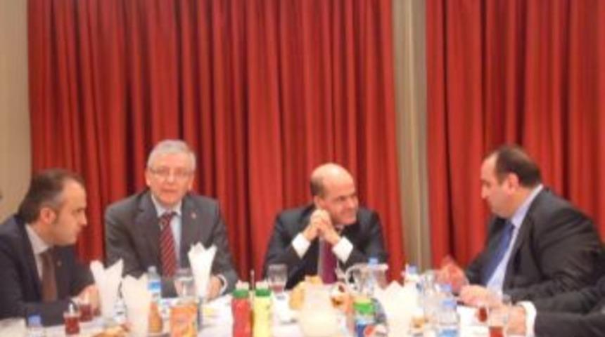 Cezayir Başkonsolosundan İneg&ouml;l Belediyesi'ne Ziyaret