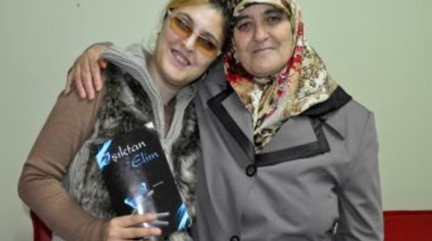 G&ouml;rme Engelli &Ouml;ğretmen: İsyan Etmiyorum, Benden Daha K&ouml;t&uuml;leri Var