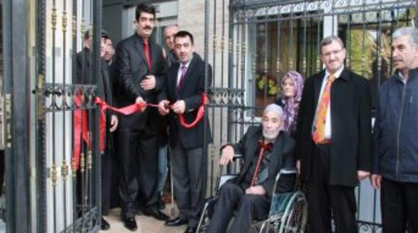 Camideki Engelli Asans&ouml;r&uuml; D&uuml;nya Engelliler G&uuml;n&uuml;'nde Hizmete Girdi