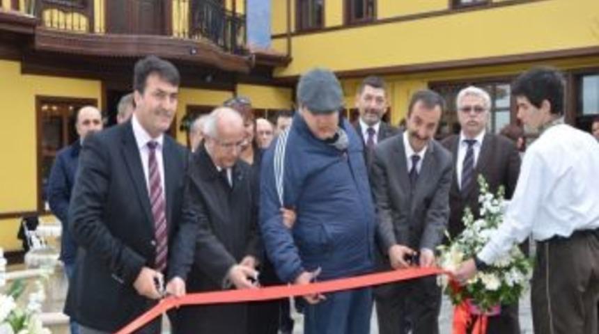 Resim Aşkı Engel Tanımıyor