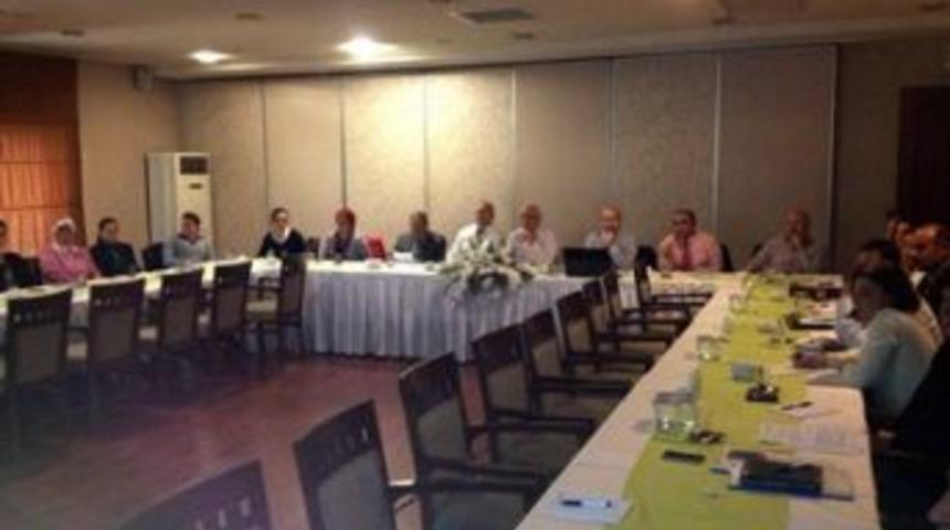 İnsan kaynakları m&uuml;d&uuml;rleri buluştu