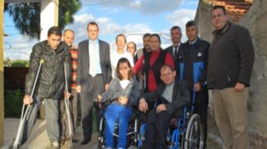 Başkan Mesut Ergin Engelliler G&uuml;n&uuml;nde Sevindirdi