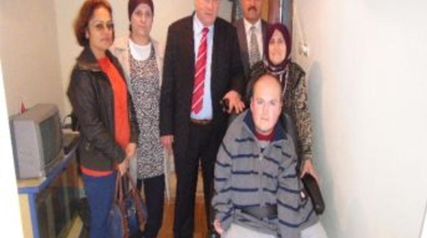 Yavuz&rsquo;dan Engelli İ&ccedil;in Seferber Olan Site Sakinlerine Teşekk&uuml;r