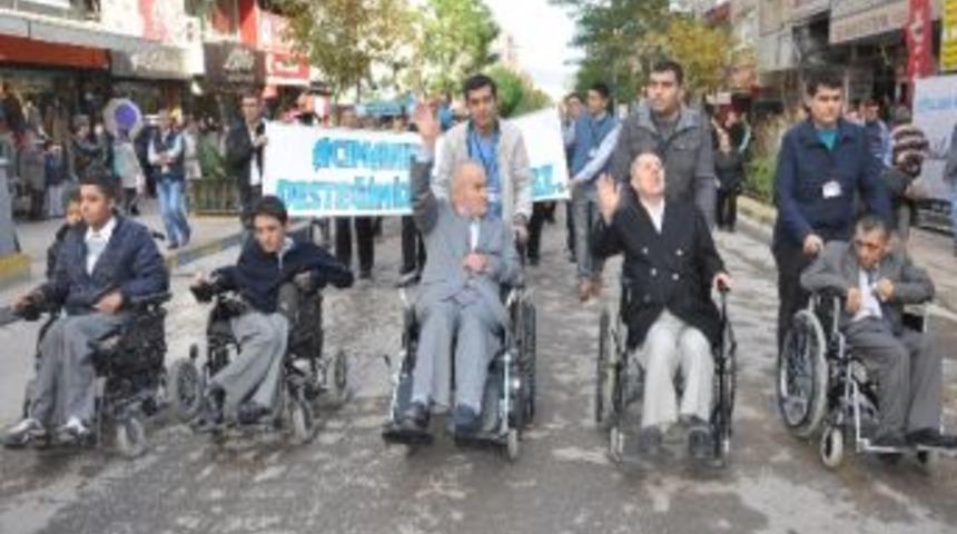 Soma Engelleri Aştı