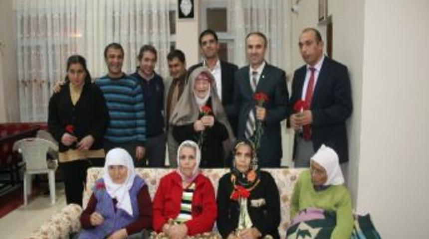 Aile Ve Sosyal Politikalar İl M&uuml;d&uuml;r&uuml; Aydın, Pasinler&rsquo;de Engelli Vatandaşları Ziyaret Etti