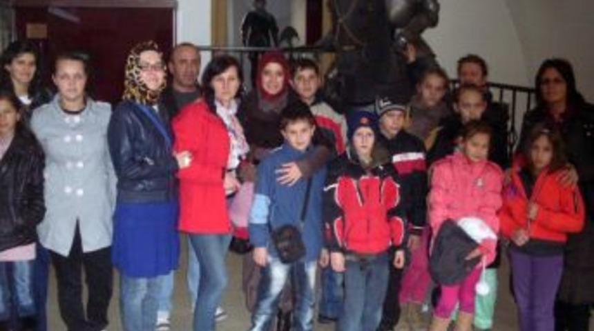 Gediz'in Yunuslar Ortaokulu Romanya'dan D&ouml;nd&uuml;