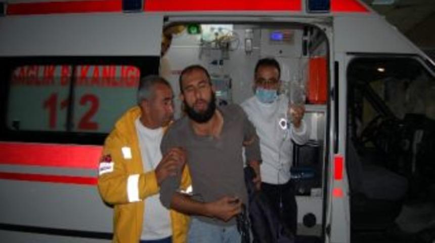 Suriyeli M&uuml;lteciler, Gıda Zehirlenmesi Ş&uuml;phesiyle Hastaneye Kaldırıldı