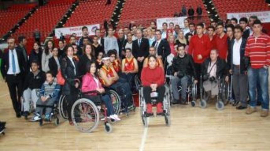 Engelleri Kaldırdılar