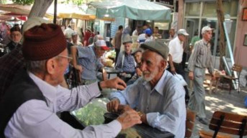 Aydın&rsquo;ın Tek Muhabbet Kıraathanesi