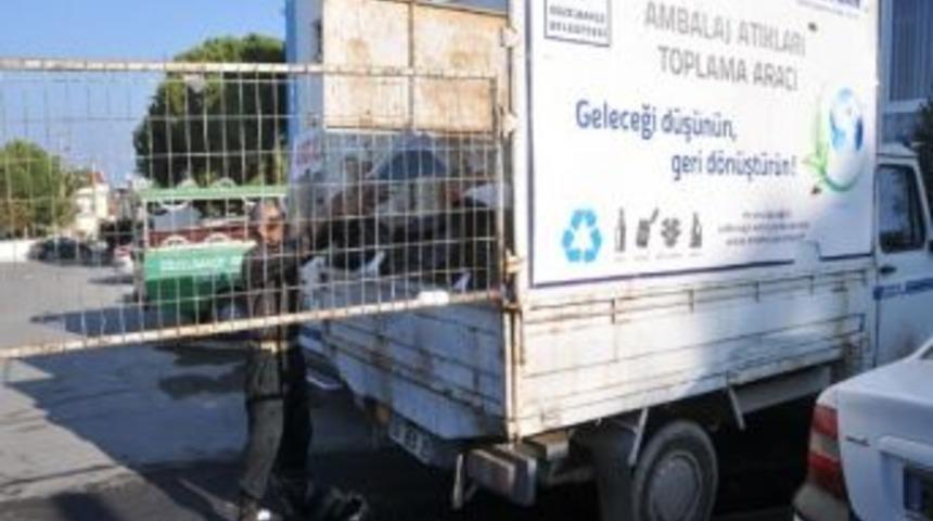 G&uuml;zelbah&ccedil;e'de Bir Yılda 554 Bin Ton Atık Geri D&ouml;n&uuml;ş&uuml;me Kazandırıldı