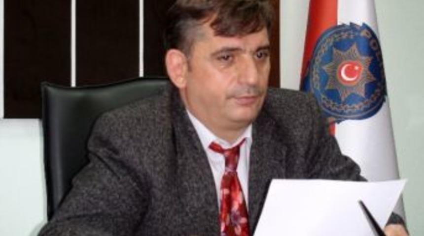 Gediz Emniyet M&uuml;d&uuml;rl&uuml;ğ&uuml;'nden Kış Lastiği Uygulaması Uyarısı