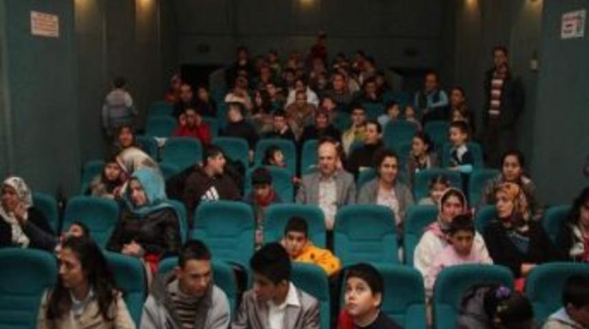 Safranbolu&rsquo;da Engeller Aşıldı