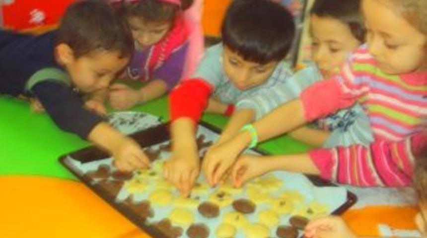 Akşemseddinli Miniklerin Kurabiye Keyfi