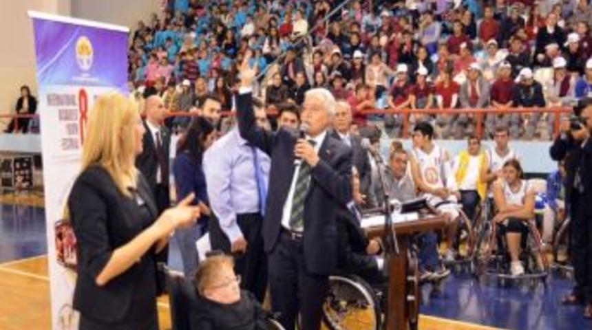 Engelli Gen&ccedil;ler B&uuml;y&uuml;ledi