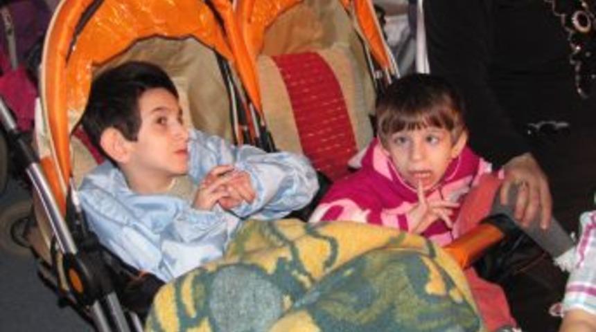 Engelsiz Gençler Engellileri Daha Iyi Anlayacak