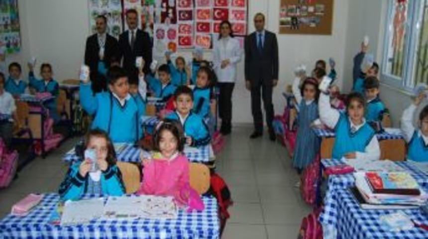 Okullarda &Uuml;&ccedil;&uuml; Bir Arada Kutlama