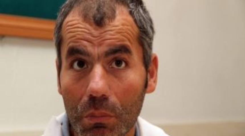 Kimliksiz Vatandaşlar Ailelerini Bekliyor