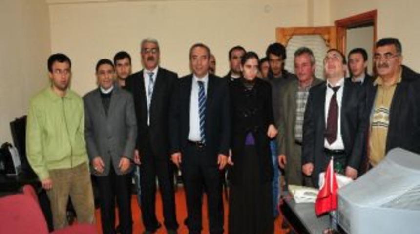 Rekt&ouml;r Prof. Dr. Battal&rsquo;dan Engelli Derneklerine Ziyaret