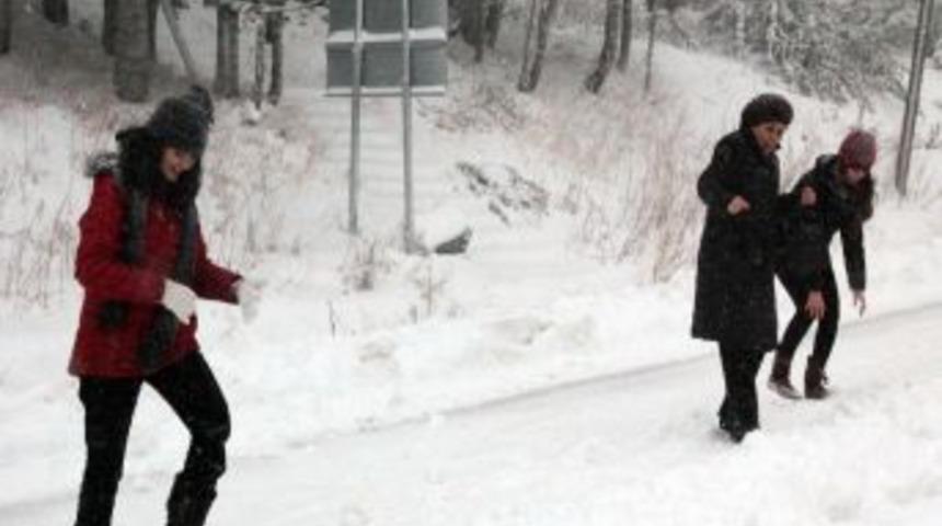 Kar Erken Geldi, Oteller Hazırlıksız Yakalandı