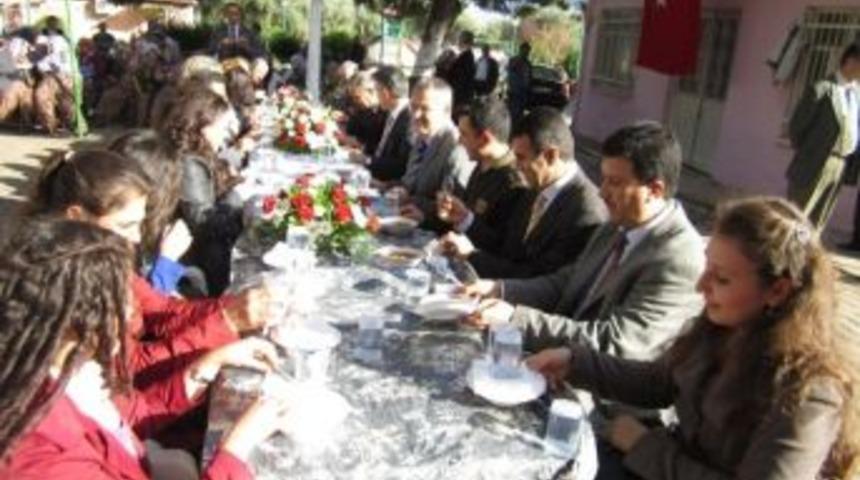 &Ouml;demiş'te Aşure Şenliği