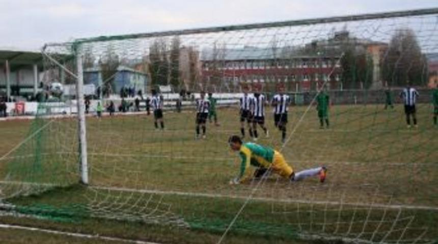 Karsspor Kalkandere Hazırlıklarını S&uuml;rd&uuml;r&uuml;yor